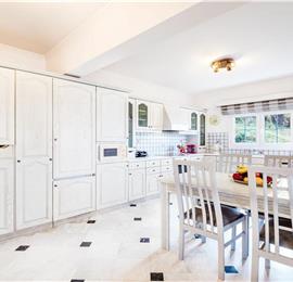 8 Bedroom villa with pool & seaview, near Acharavi, sleeps 16-18